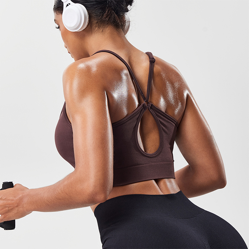 Sportbeha met holle rug, verst - Suspender Tank Top recensie en prijs