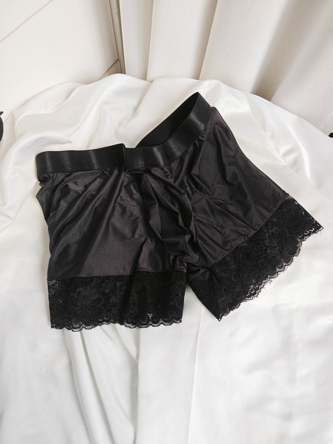Sexy heren shorts met glanzend - Pouch Boxer Pouch recensie en prijs