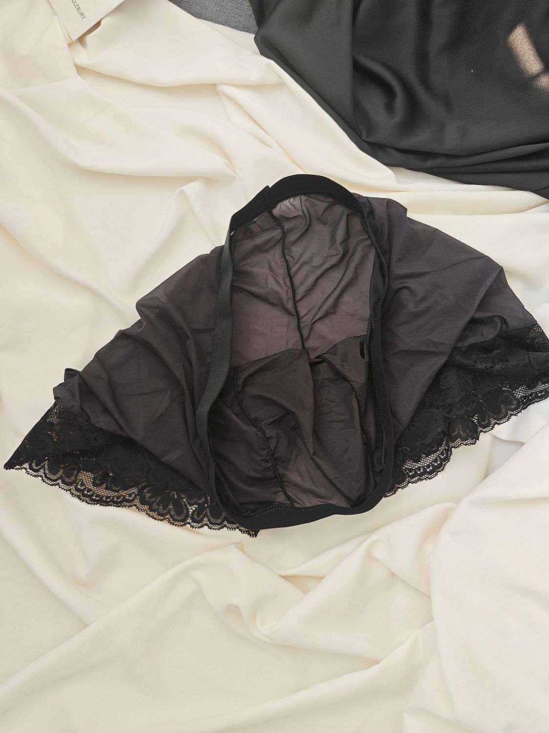 Sexy heren shorts met glanzend - Pouch Boxer Pouch recensie en prijs